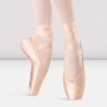 Pointe Hannah Bloch