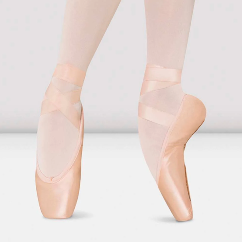 Pointe Amelie Bloch